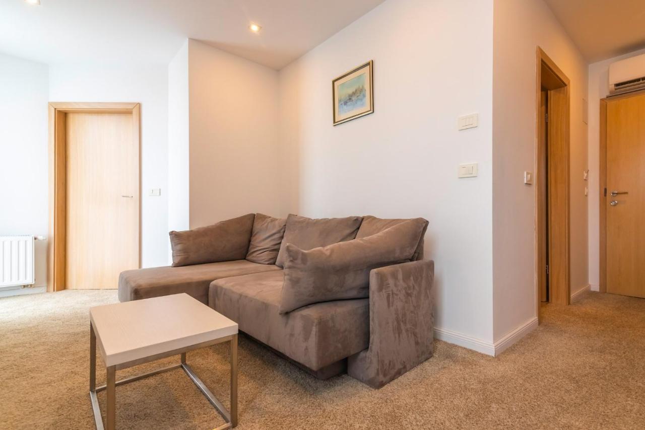 Hotel Park Superior 3* Čakovec 外观 照片