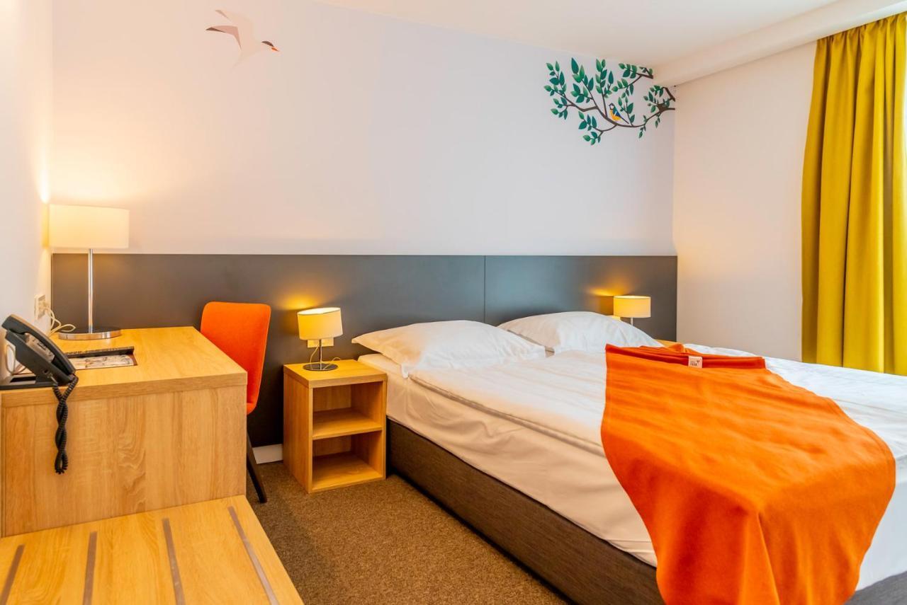 Hotel Park Superior 3* Čakovec 外观 照片