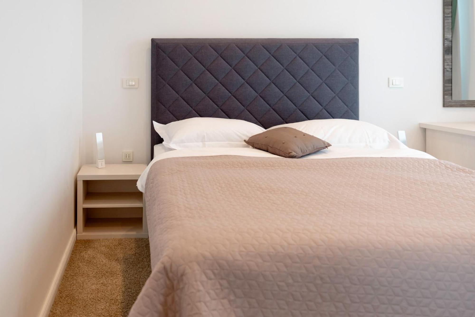 Hotel Park Superior 3* Čakovec 外观 照片