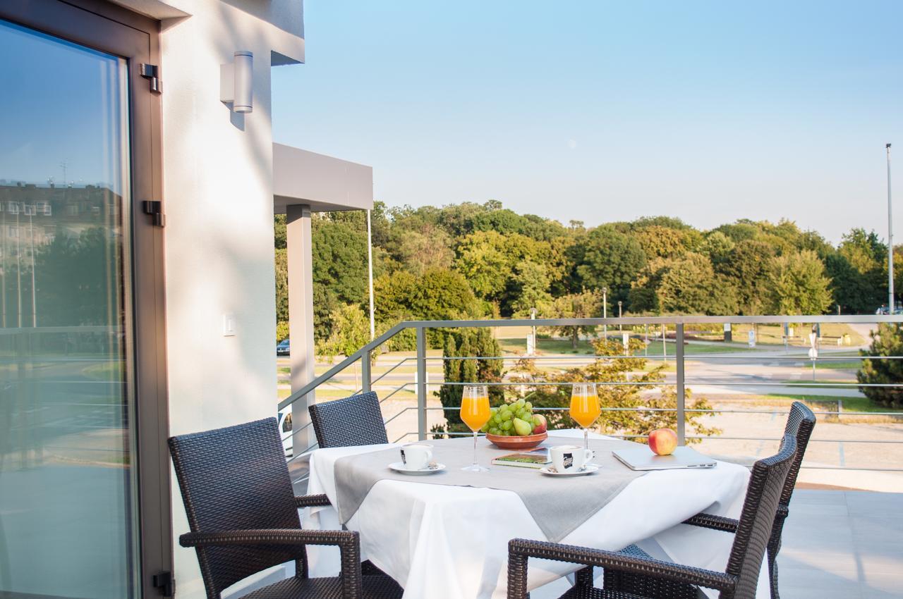 Hotel Park Superior 3* Čakovec 外观 照片